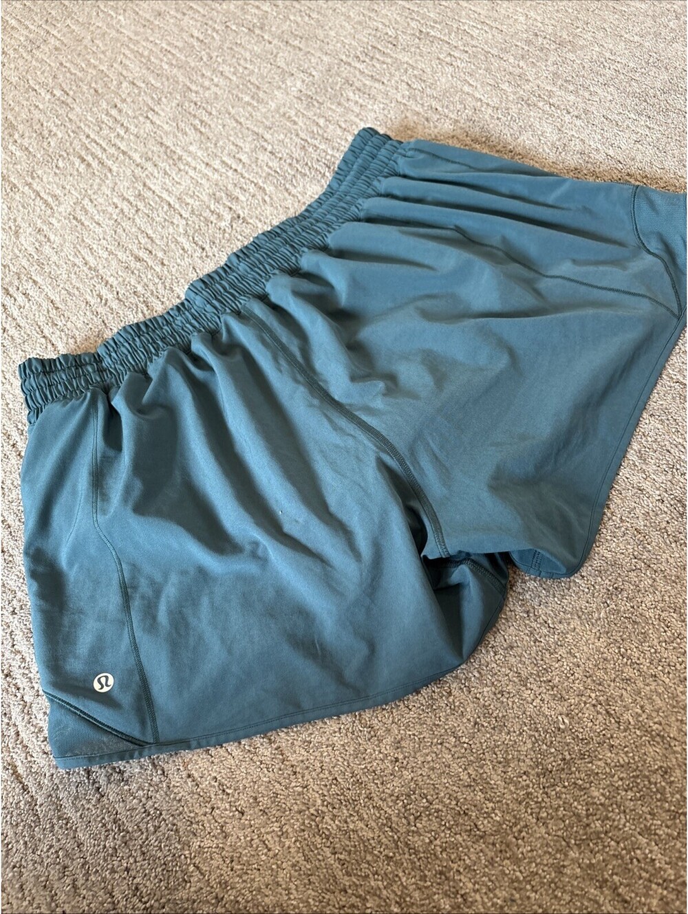 LULULEMON Hotty Hot High-Rise Short 4" in Sz 14 Teal Spellout - Picture 3 of 6